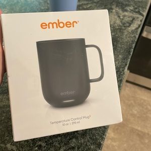 Brand new ember temperature control mug 10 oz
